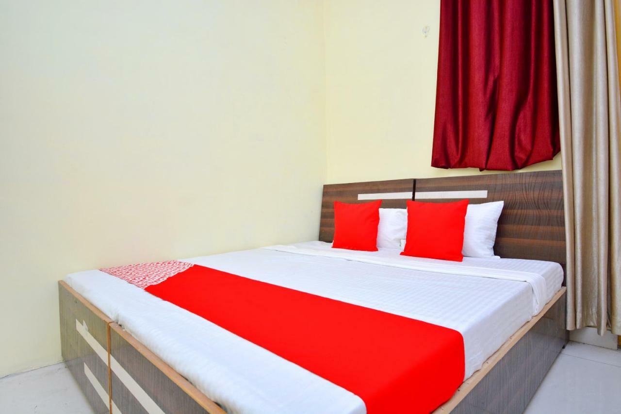 Hotel Oyo 40306 White House Džalandhar Pokoj fotografie